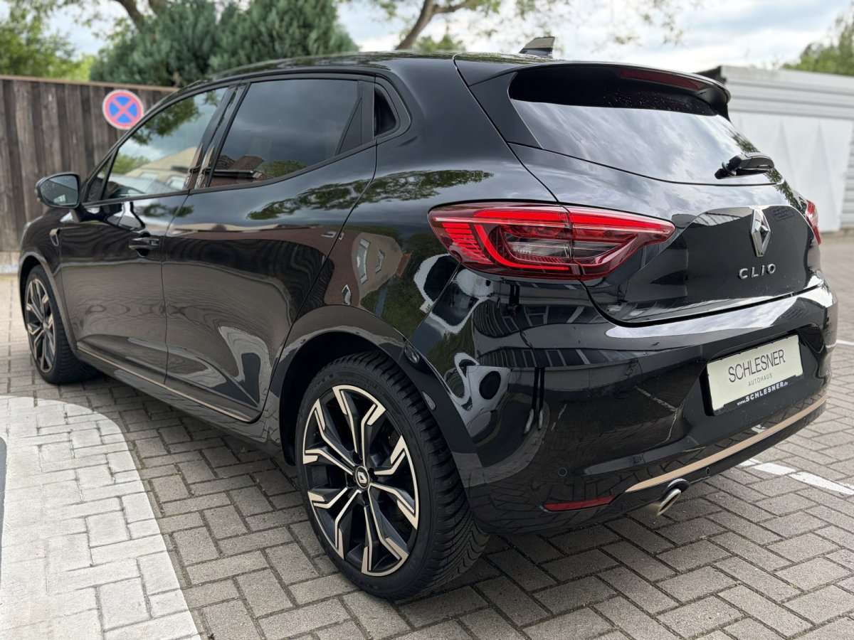 Fahrzeugbild eines Renault Clio