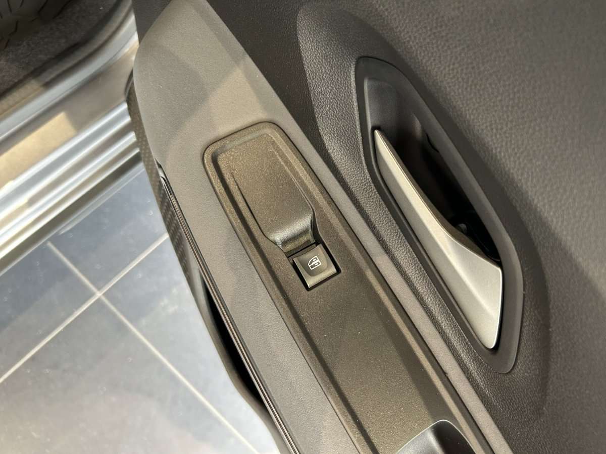 Fahrzeugbild eines Dacia Jogger