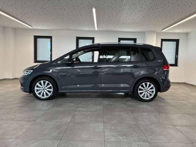 Fahrzeugbild eines Volkswagen Touran