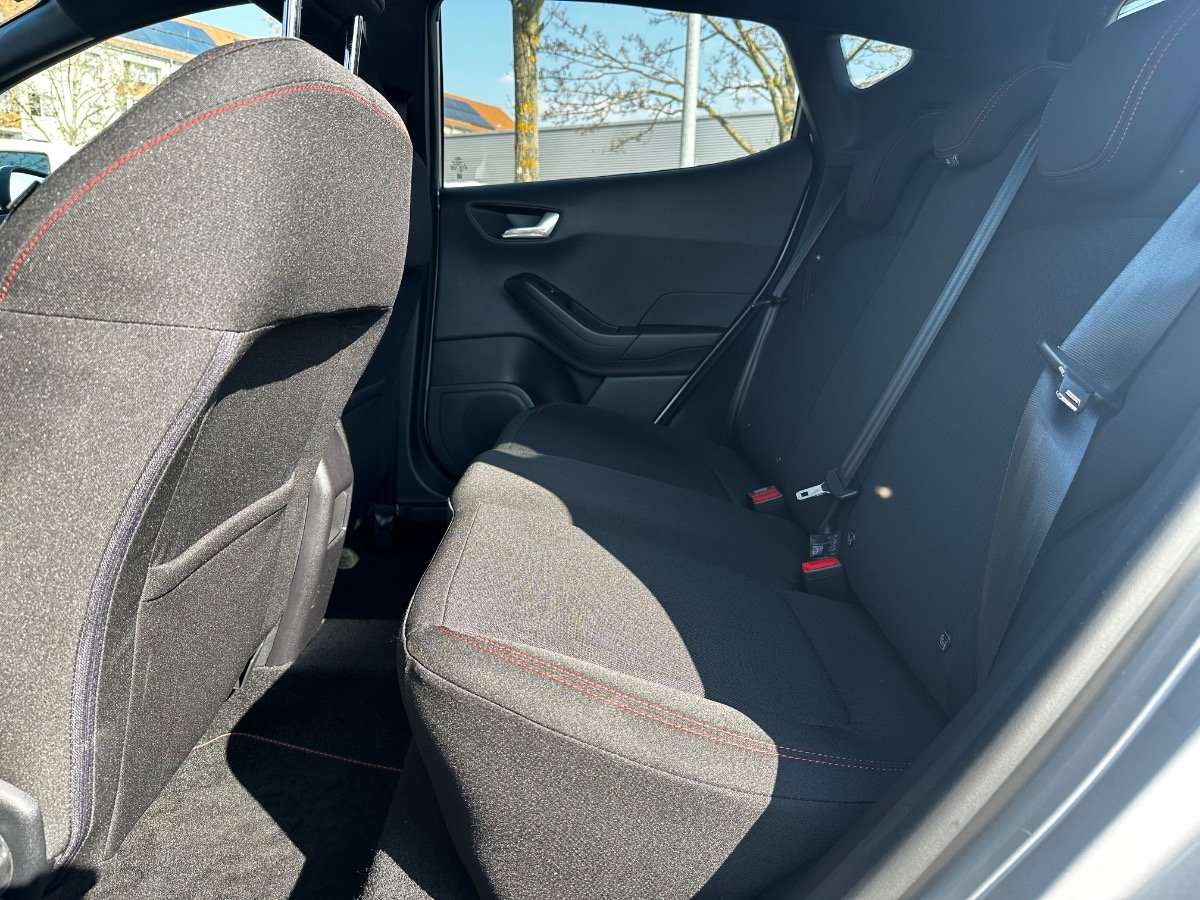 Fahrzeugbild eines Ford Fiesta