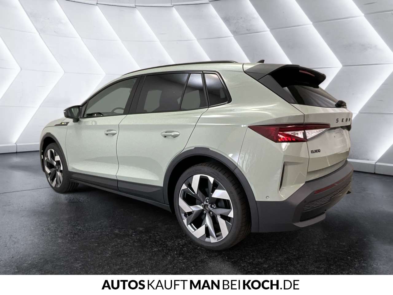 Fahrzeugbild eines Skoda ELROQ