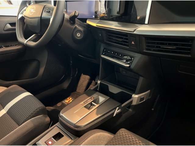 Fahrzeugbild eines Opel Frontera