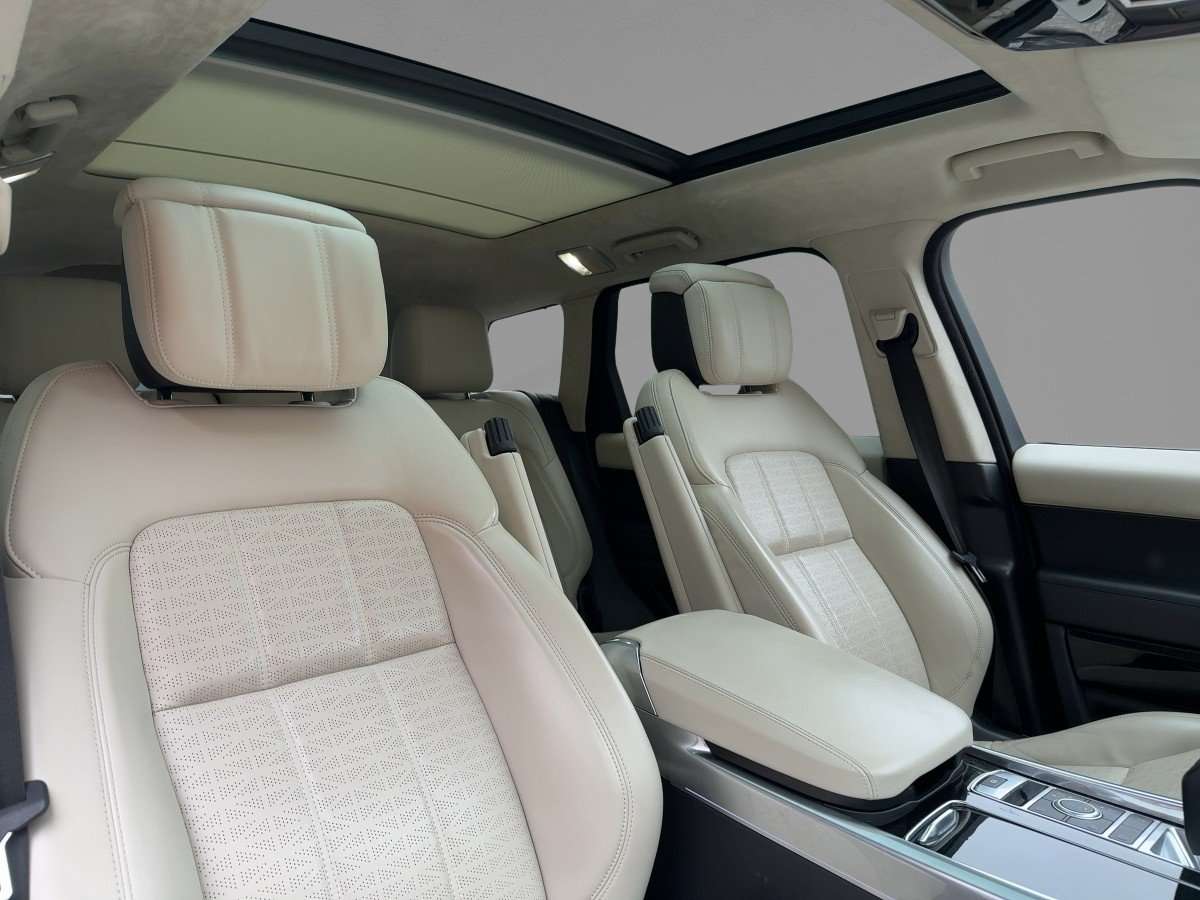 Fahrzeugbild eines Land Rover Range Rover Sport