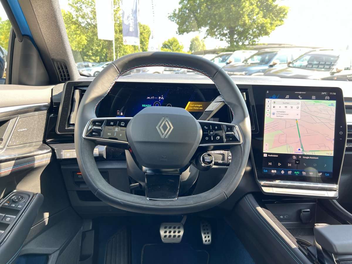 Fahrzeugbild eines Renault Rafale