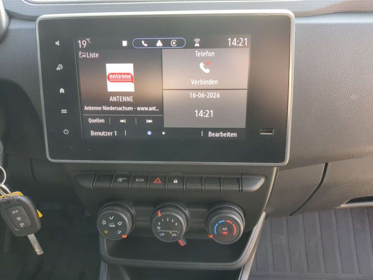 Fahrzeugbild eines Renault Express