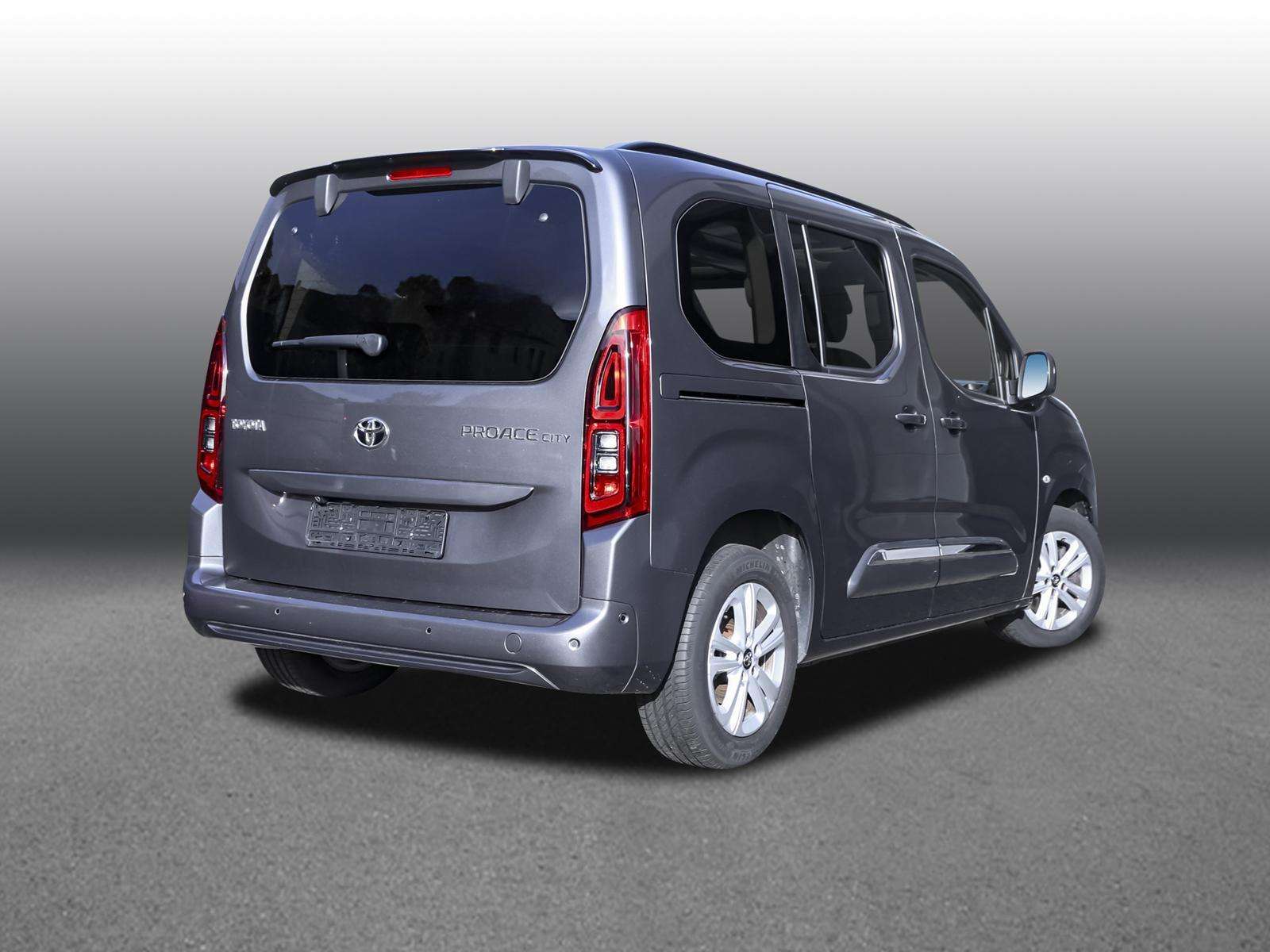 Fahrzeugbild eines Toyota Proace City