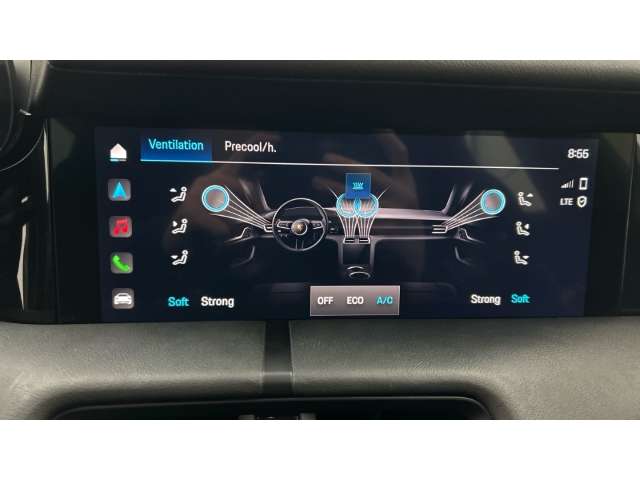 Fahrzeugbild eines Porsche Taycan