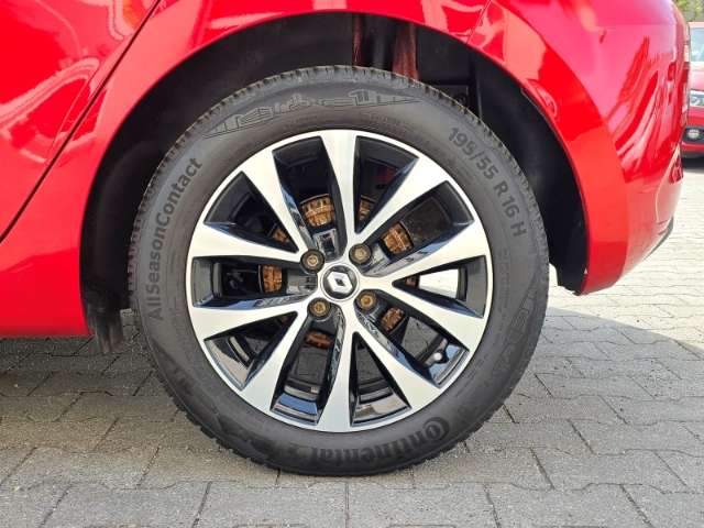 Fahrzeugbild eines Renault Clio