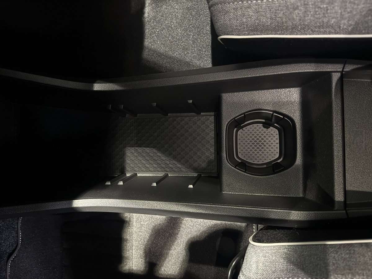 Fahrzeugbild eines Renault Megane E-TECH