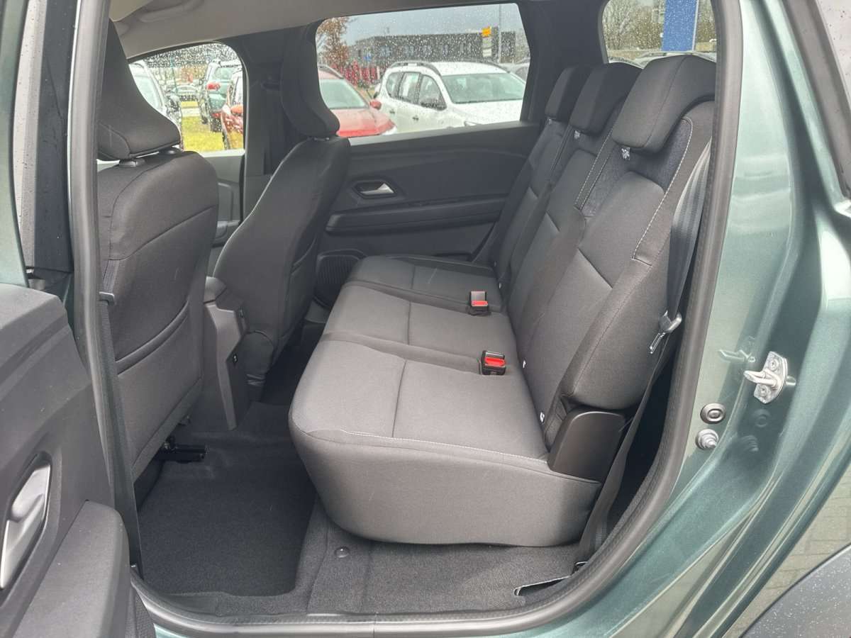 Fahrzeugbild eines Dacia Jogger