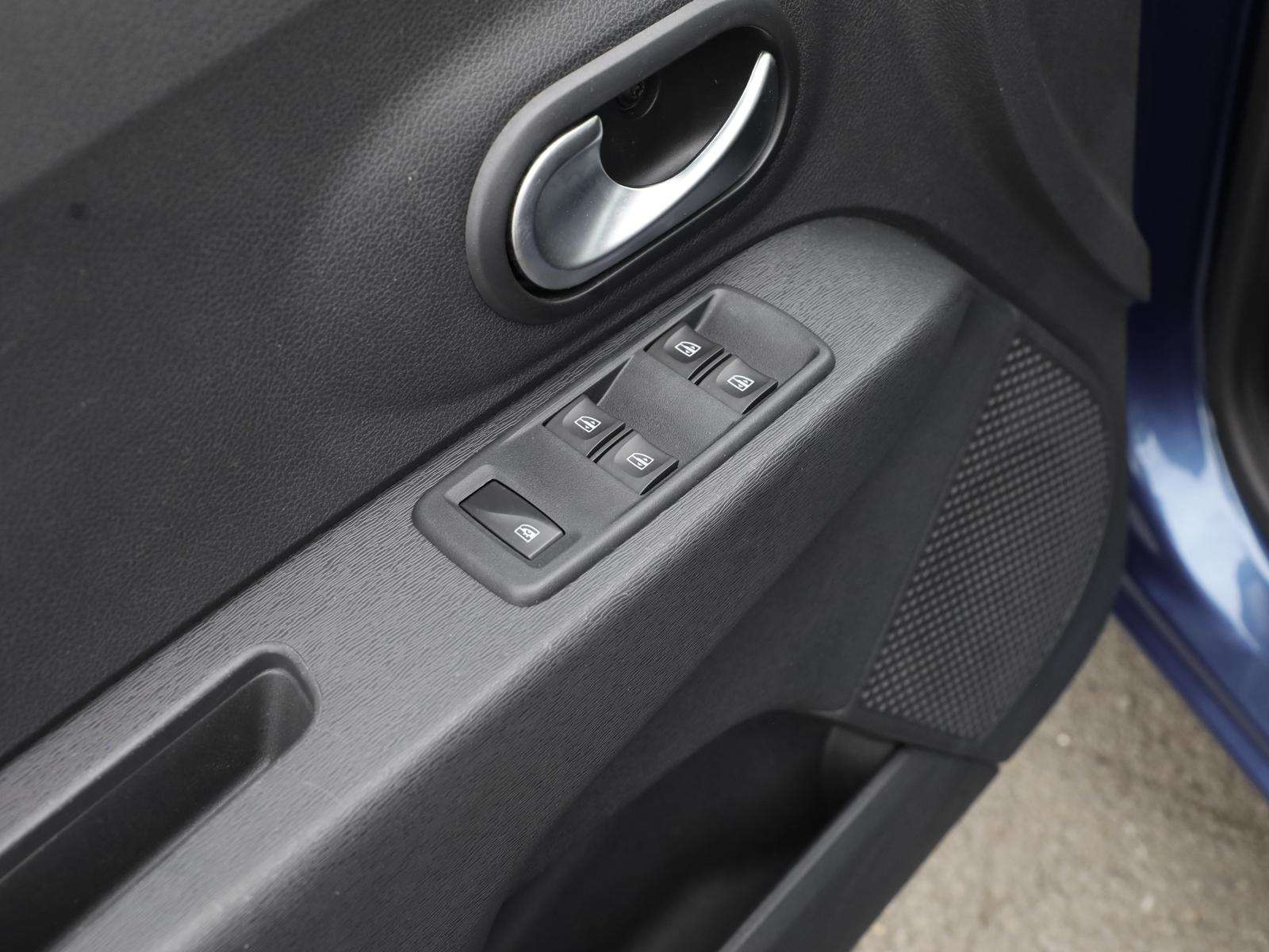 Fahrzeugbild eines Dacia Lodgy