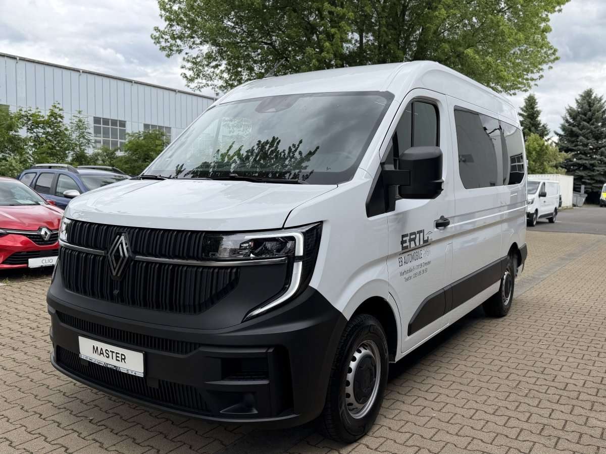Fahrzeugbild eines Renault Master