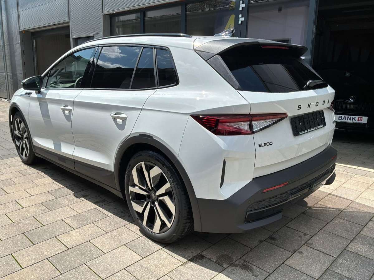 Fahrzeugbild eines Skoda ELROQ