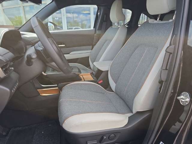 Fahrzeugbild eines Mazda MX-30