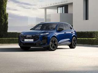 Schräge Frontansicht auf einen Audi Q3 , freigestellt