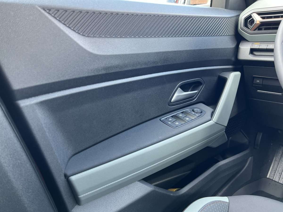 Fahrzeugbild eines Dacia Duster
