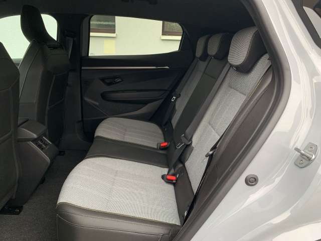 Fahrzeugbild eines Renault Megane E-TECH