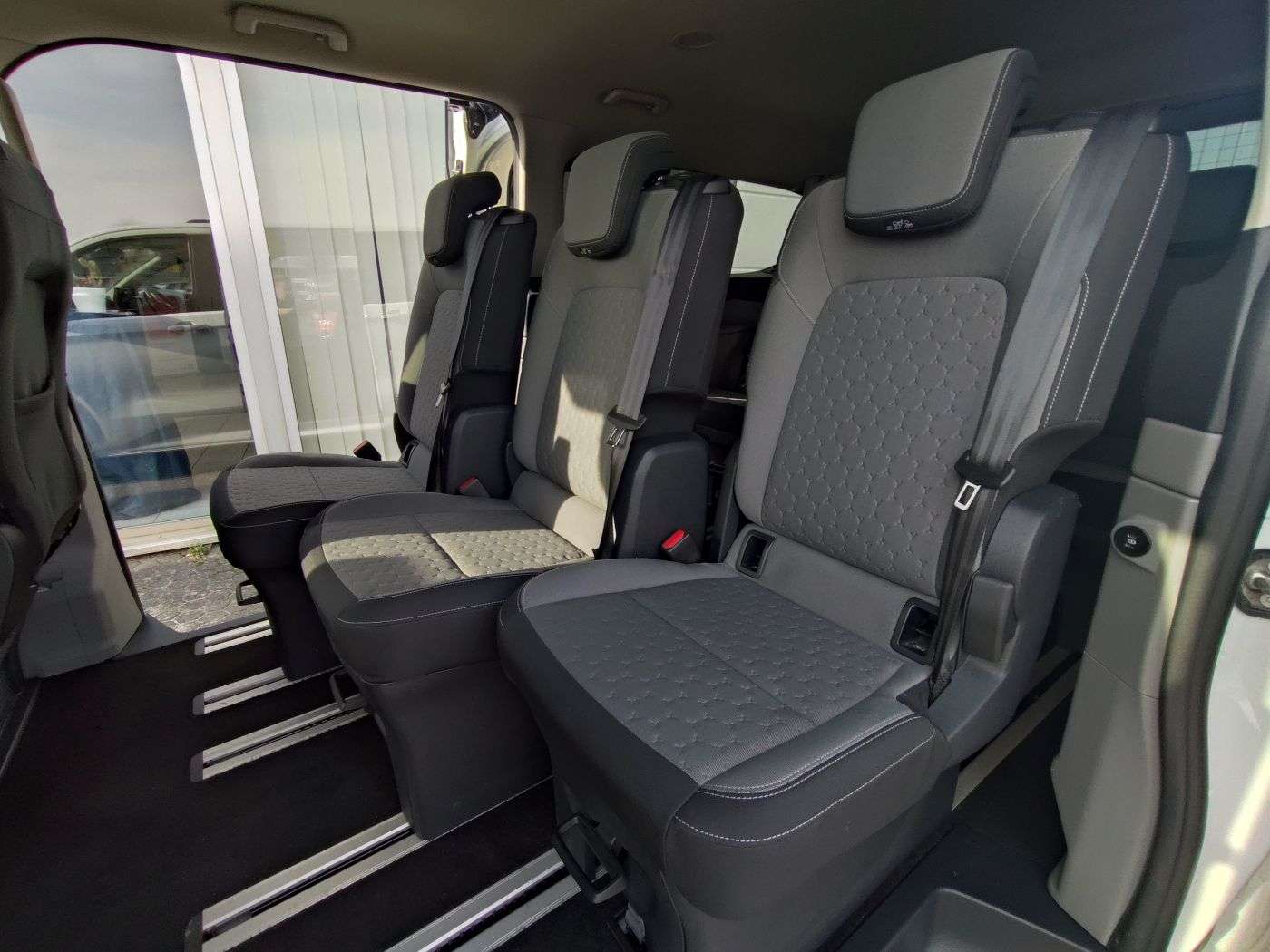 Fahrzeugbild eines Ford Tourneo Custom