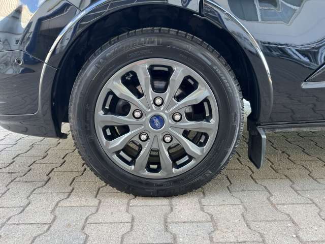 Fahrzeugbild eines Ford Tourneo Custom