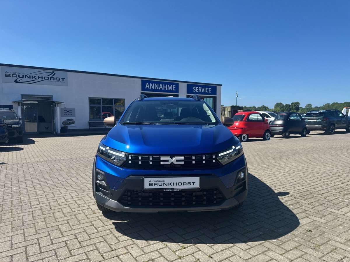 Fahrzeugbild eines Dacia Sandero