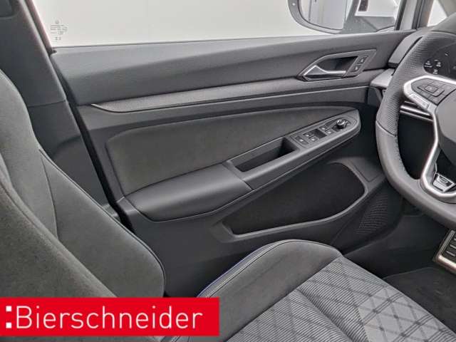 Fahrzeugbild eines Volkswagen Golf