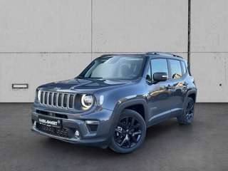 Schräge Frontansicht auf einen Jeep Renegade , freigestellt