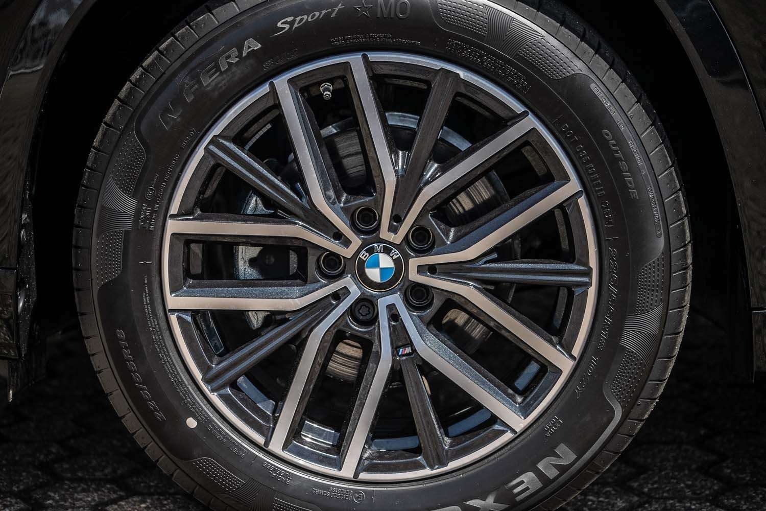 Fahrzeugbild eines BMW X1