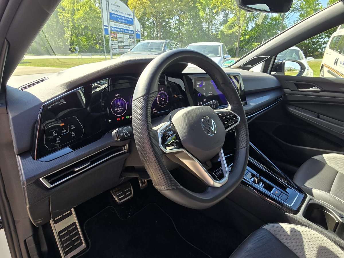 Fahrzeugbild eines Volkswagen Golf