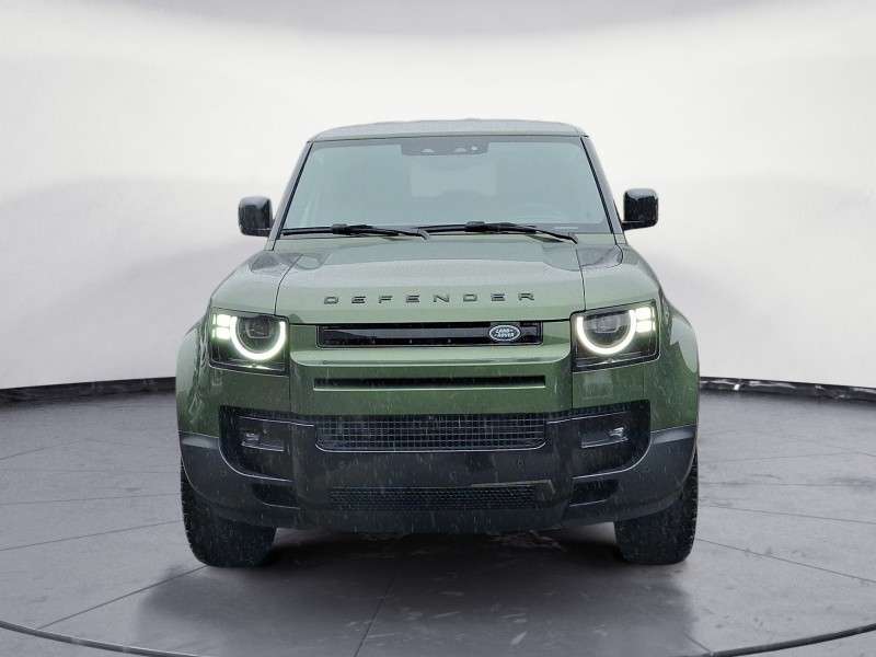 Fahrzeugbild eines Land Rover Defender