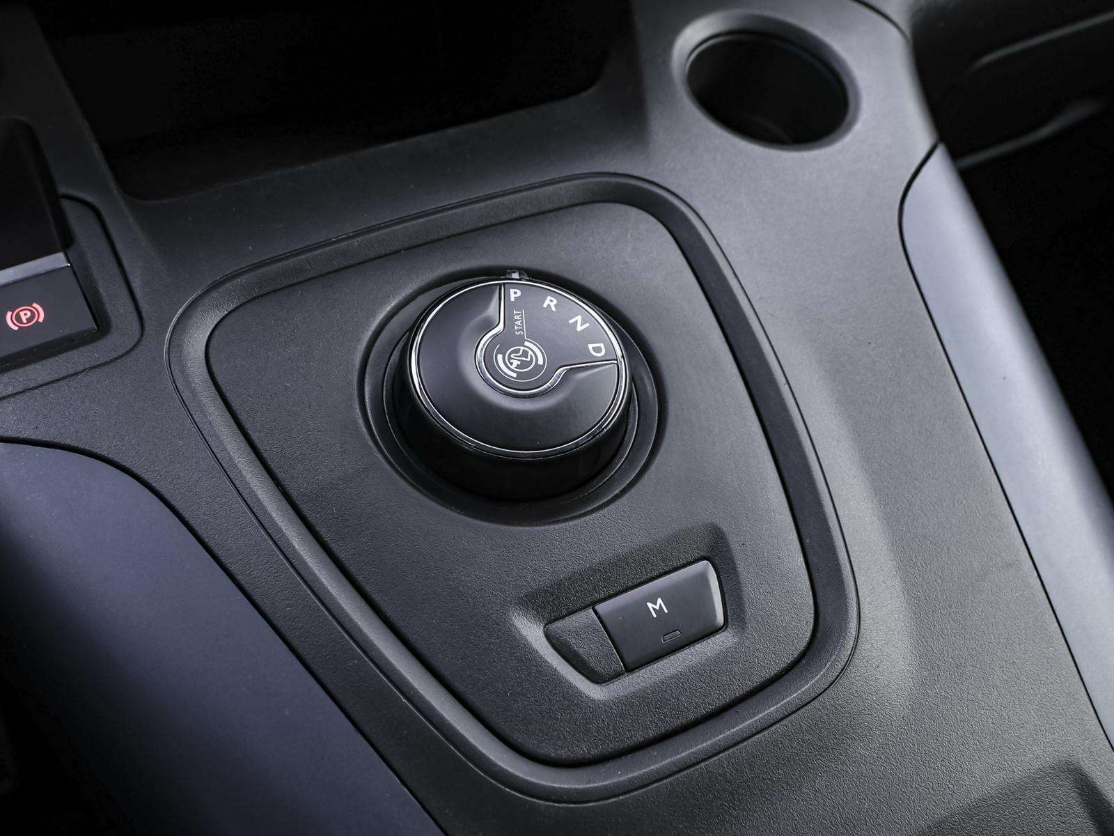 Fahrzeugbild eines Peugeot Rifter