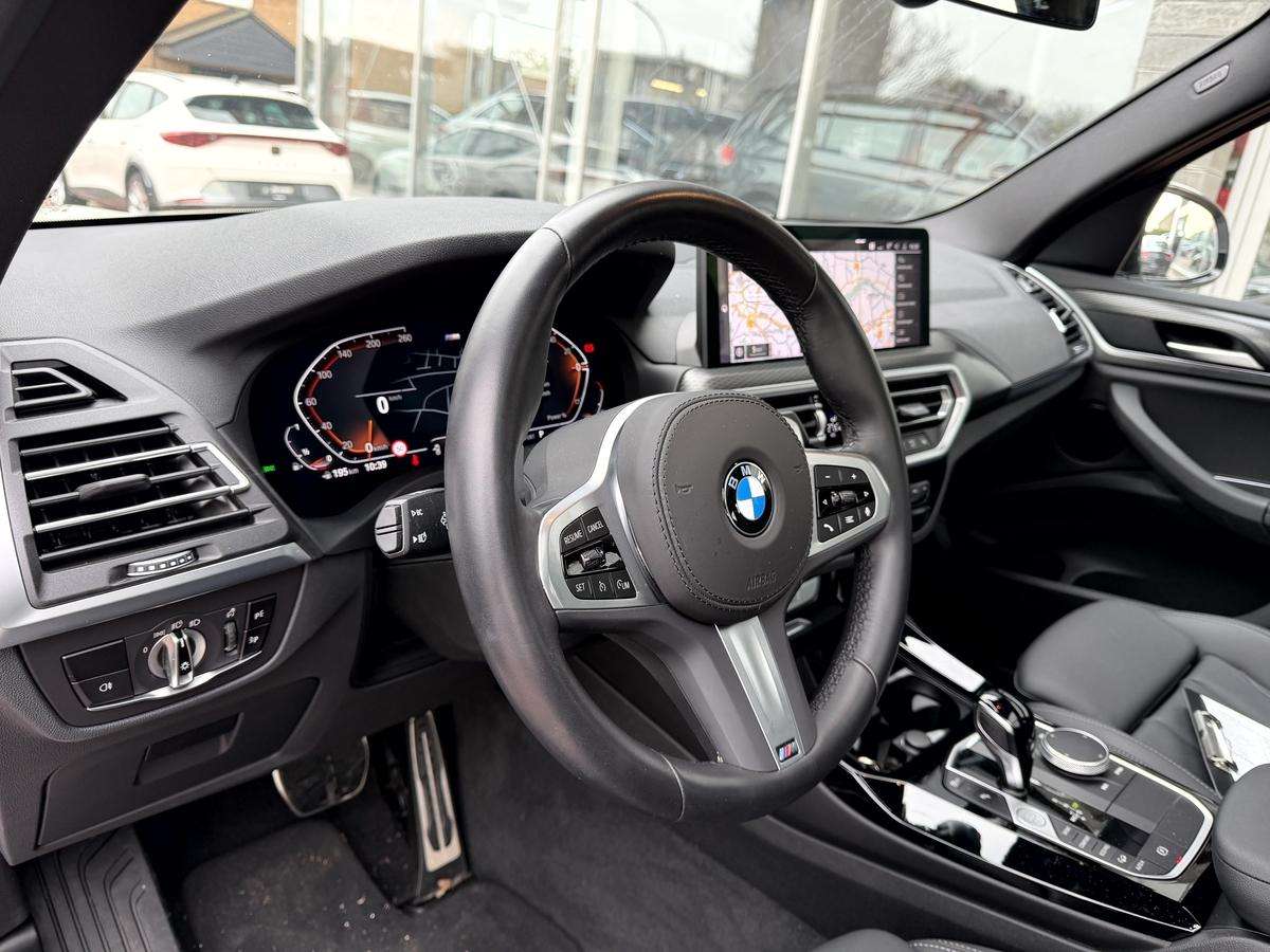 Fahrzeugbild eines BMW X3