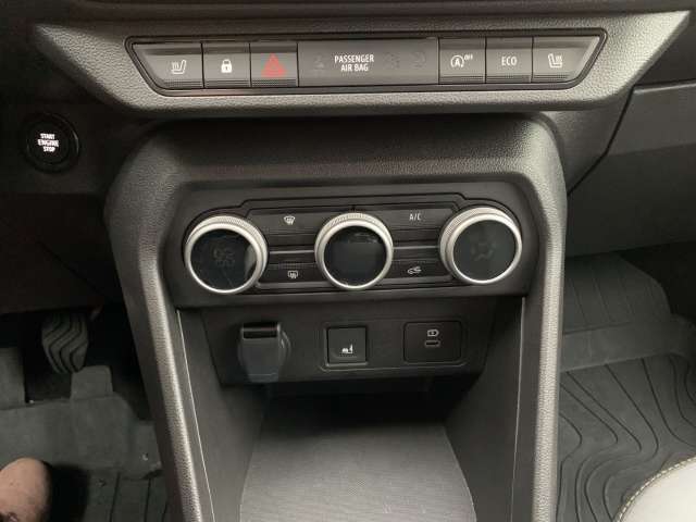 Fahrzeugbild eines Dacia Jogger