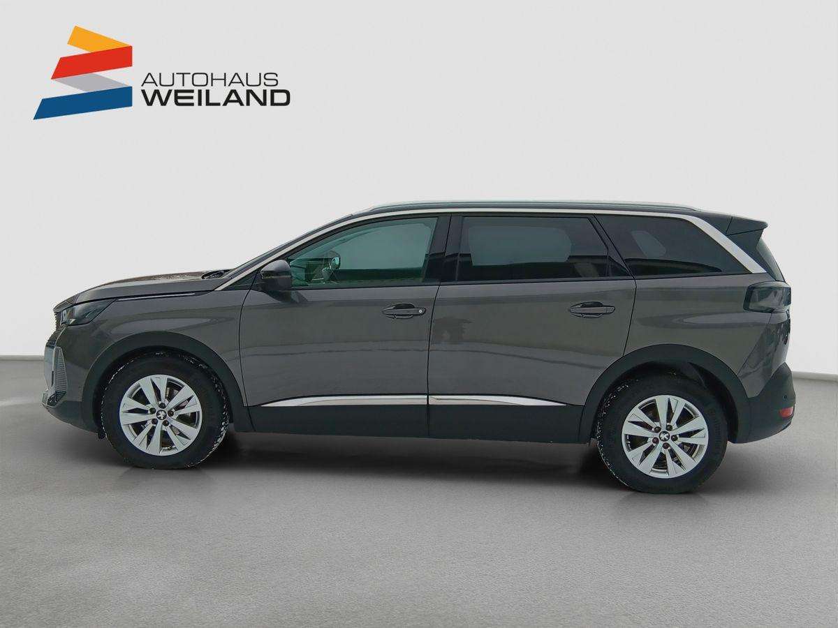 Fahrzeugbild eines Peugeot 5008