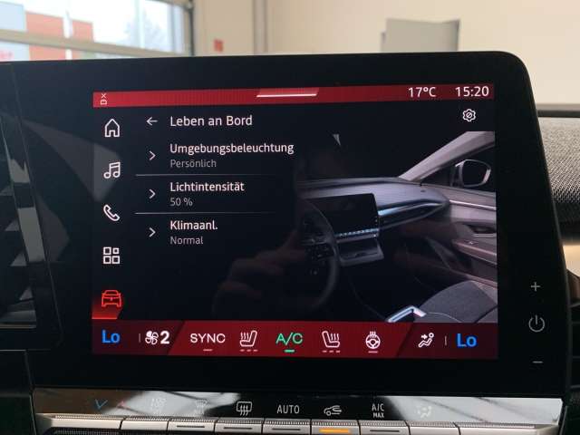 Fahrzeugbild eines Renault Megane E-TECH