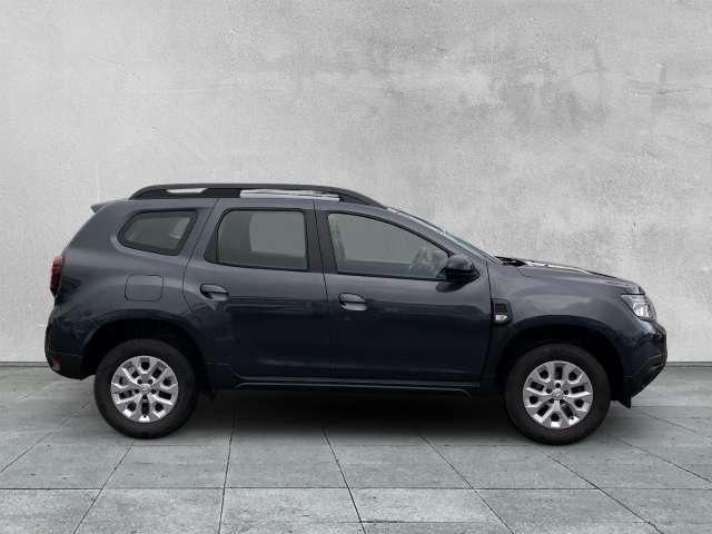 Fahrzeugbild eines Dacia Duster