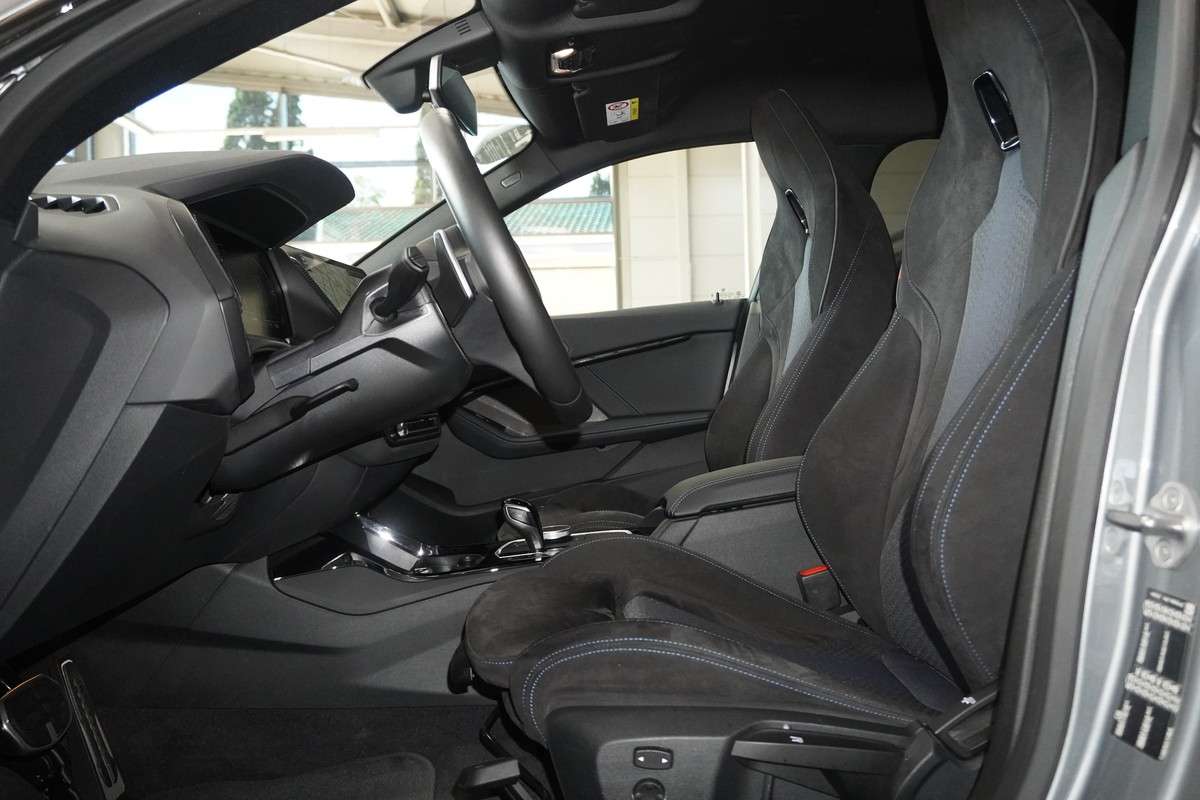 Fahrzeugbild eines BMW 2er-Reihe