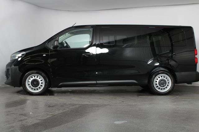 Fahrzeugbild eines Opel Vivaro