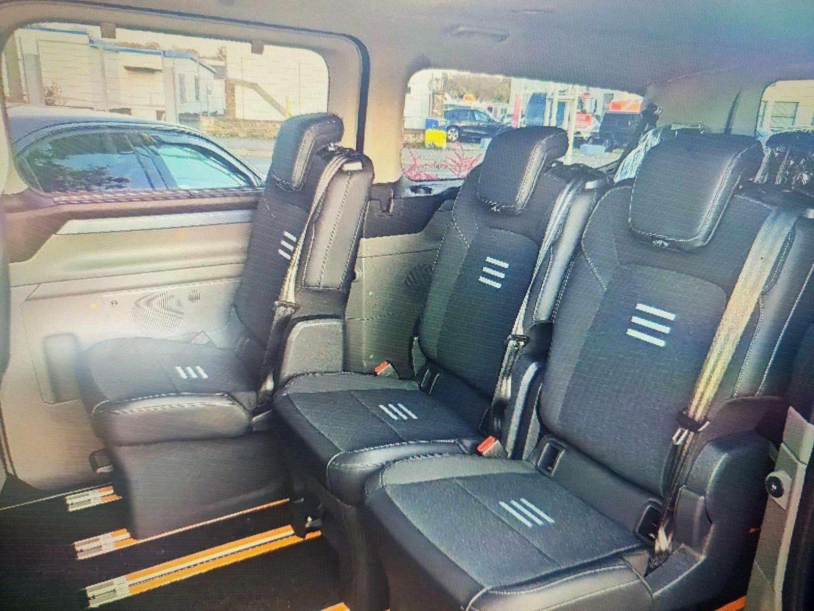 Fahrzeugbild eines Ford Tourneo Custom