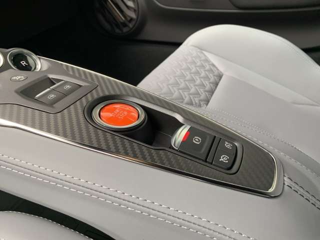 Fahrzeugbild eines Alpine A110