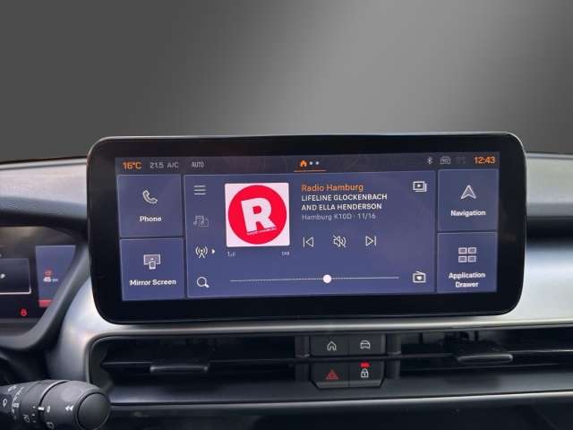 Fahrzeugbild eines Jeep Avenger