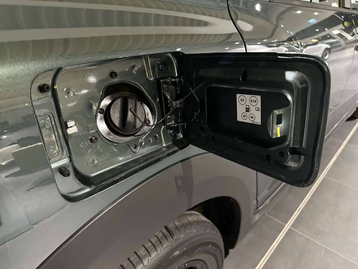 Fahrzeugbild eines Dacia Jogger