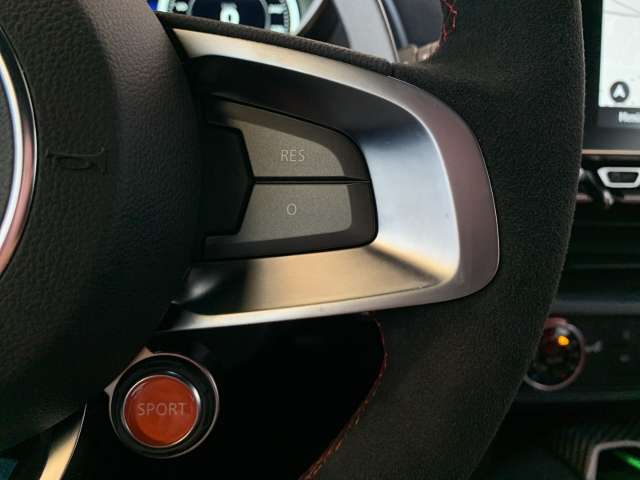 Fahrzeugbild eines Alpine A110