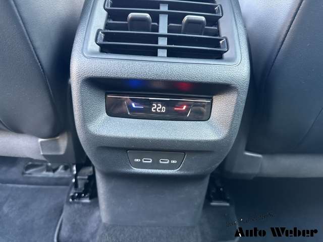 Fahrzeugbild eines Volkswagen Tayron