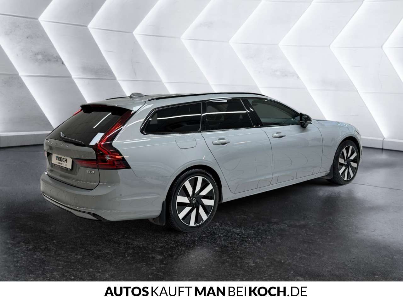 Fahrzeugbild eines Volvo V90