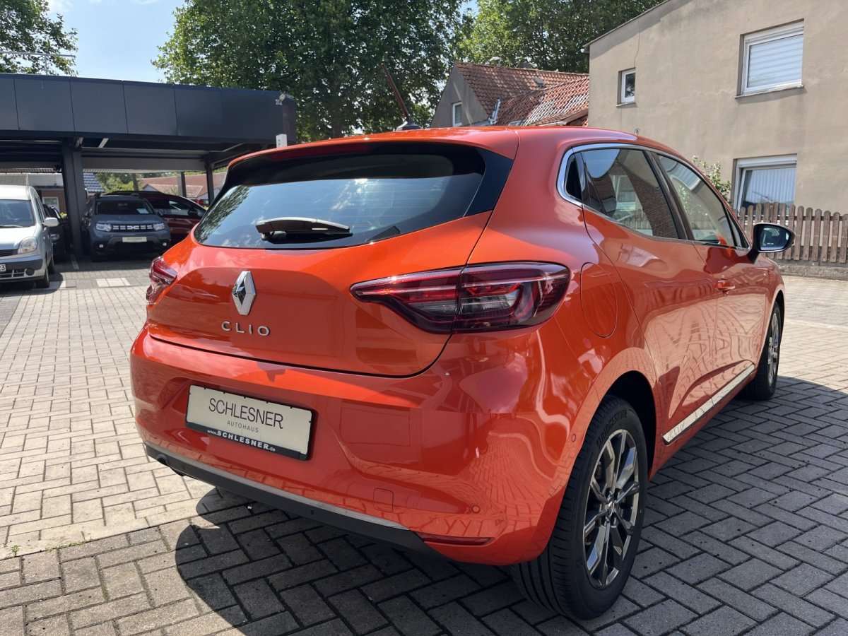 Fahrzeugbild eines Renault Clio