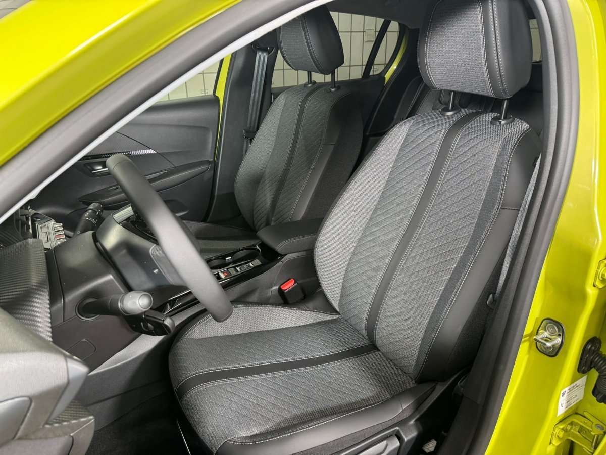 Fahrzeugbild eines Peugeot 208
