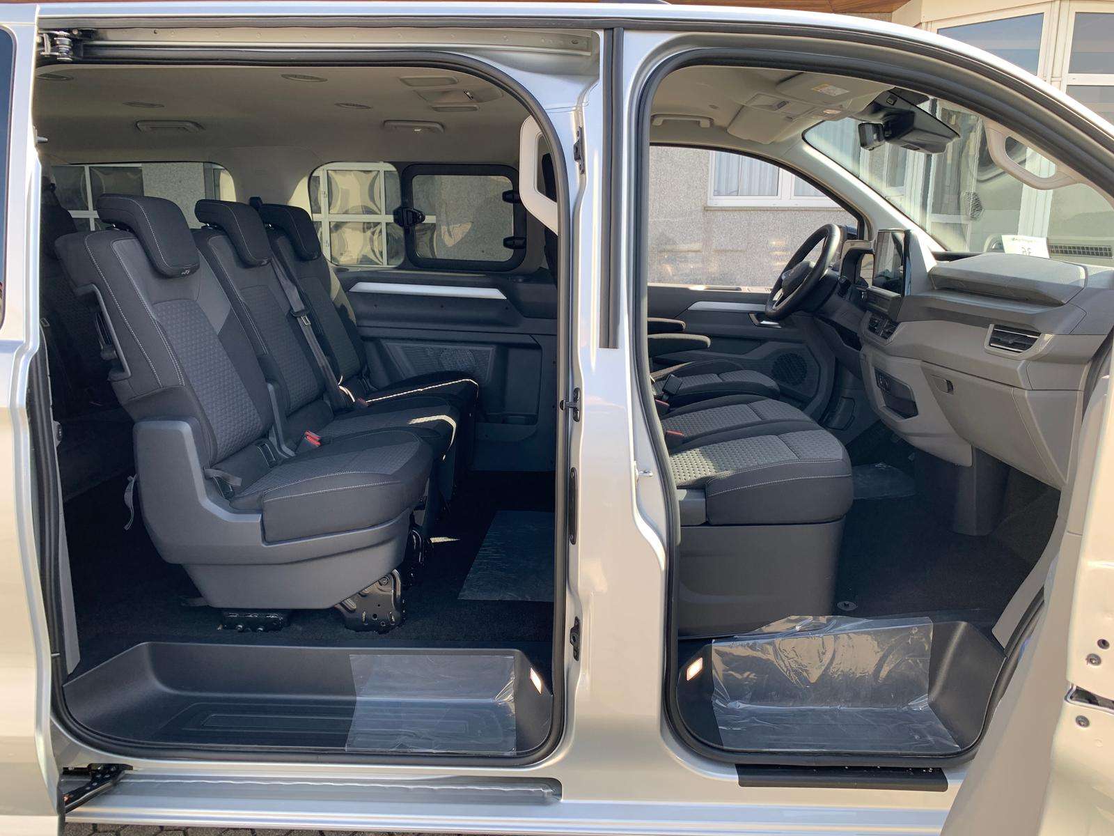 Fahrzeugbild eines Volkswagen Caravelle