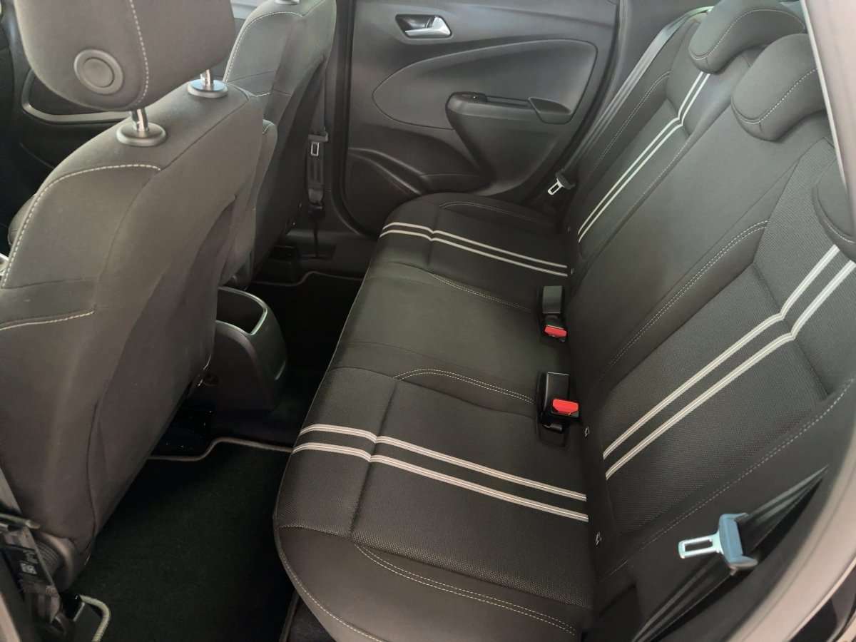 Fahrzeugbild eines Opel Crossland X