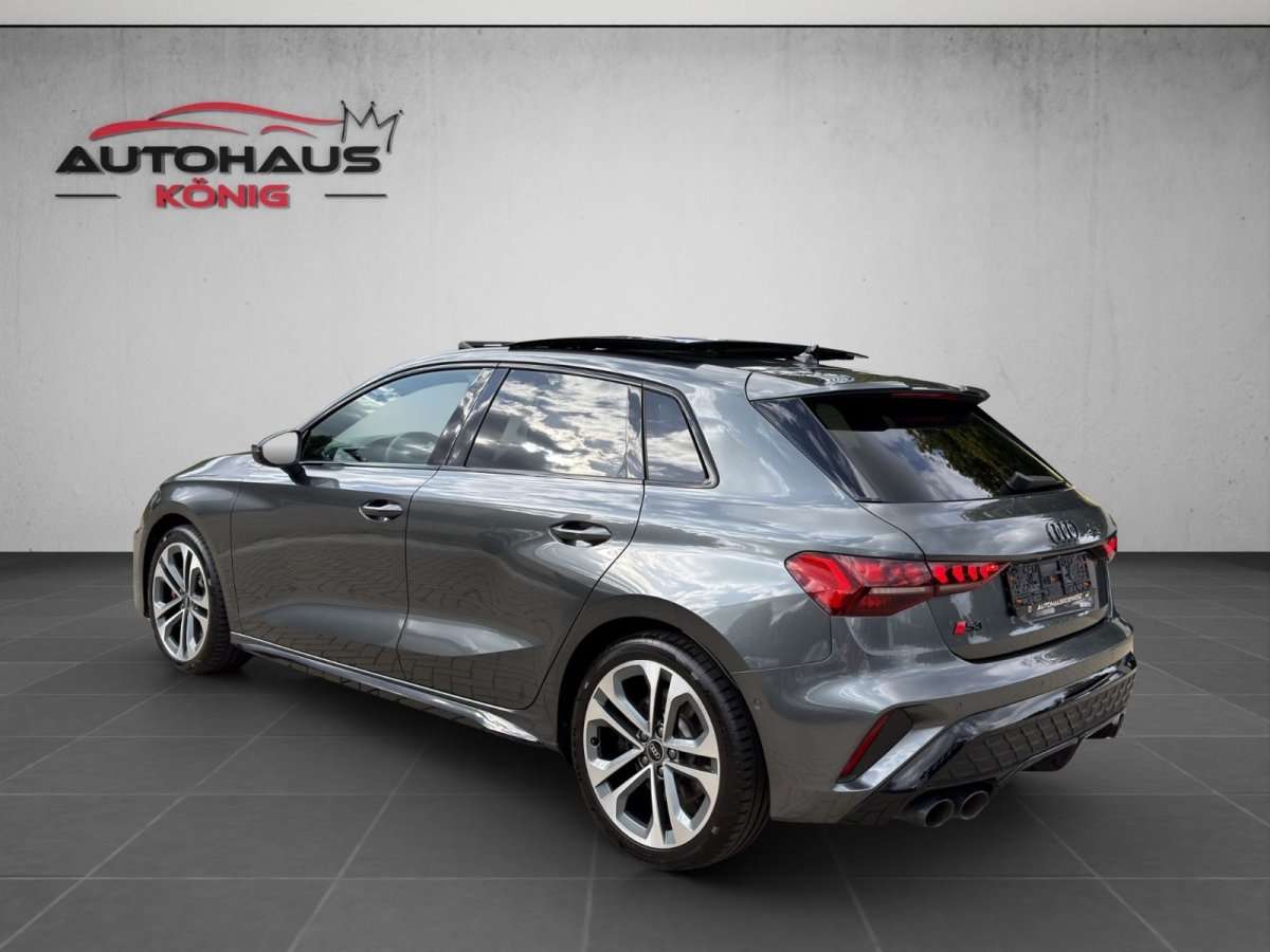 Fahrzeugbild eines Audi S3