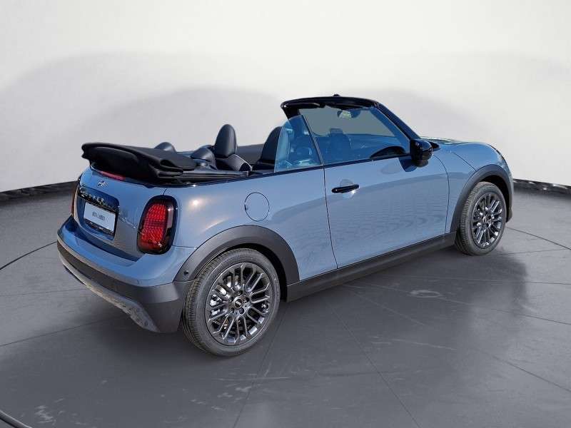 Fahrzeugbild eines MINI COOPER